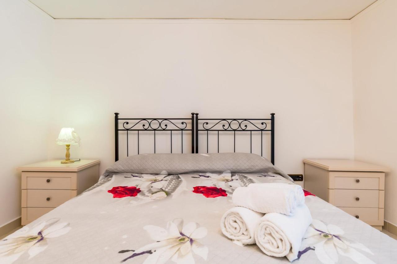 Qs1 - Indipendent Flat In Center Apartment Naples Luaran gambar