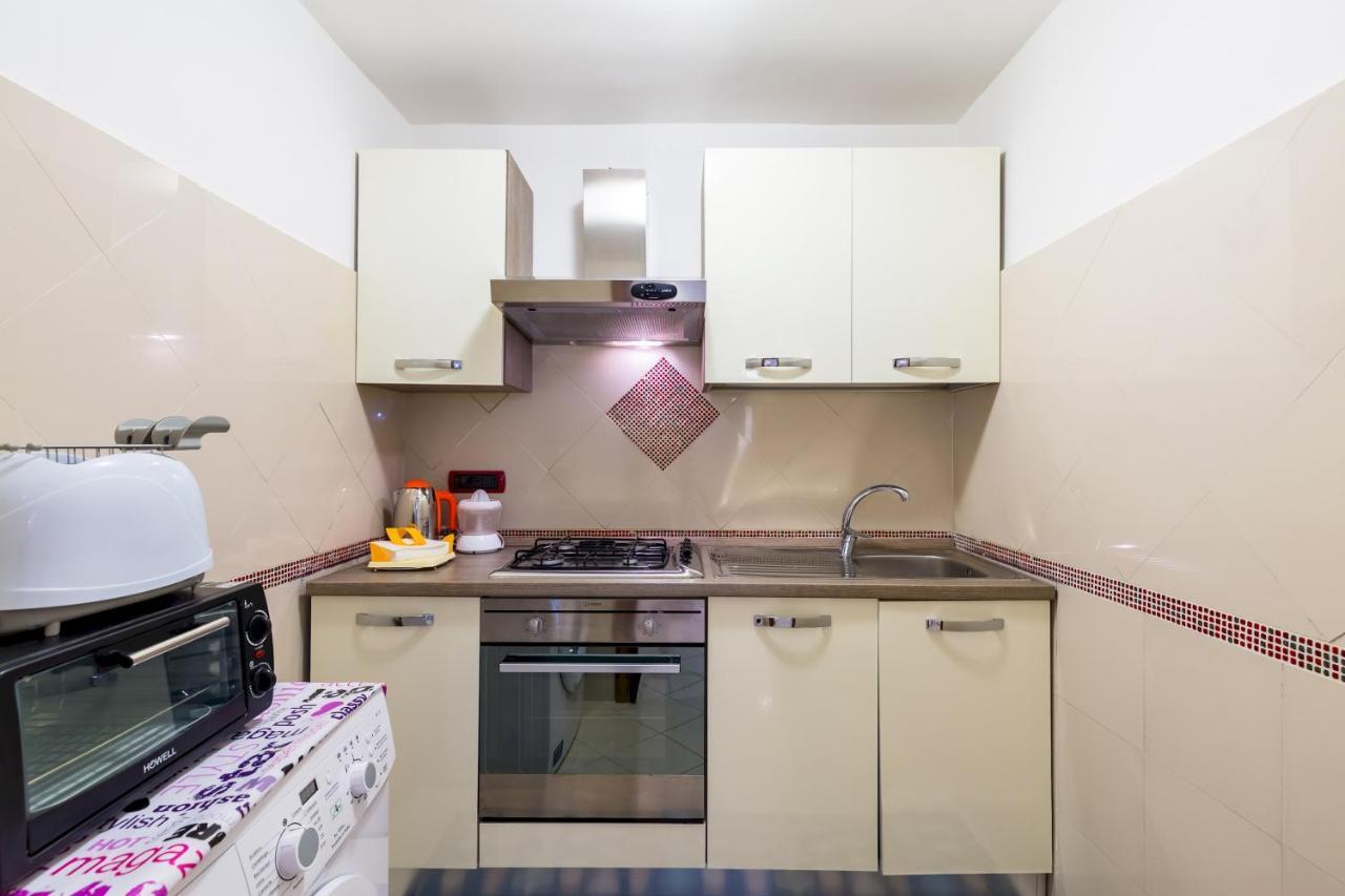 Qs1 - Indipendent Flat In Center Apartment Naples Luaran gambar
