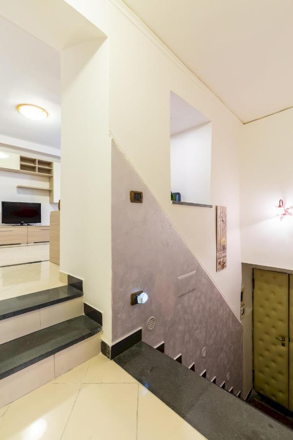 Qs1 - Indipendent Flat In Center Apartment Naples Luaran gambar